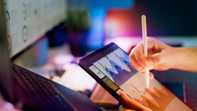Group of teenagers in a therapy session